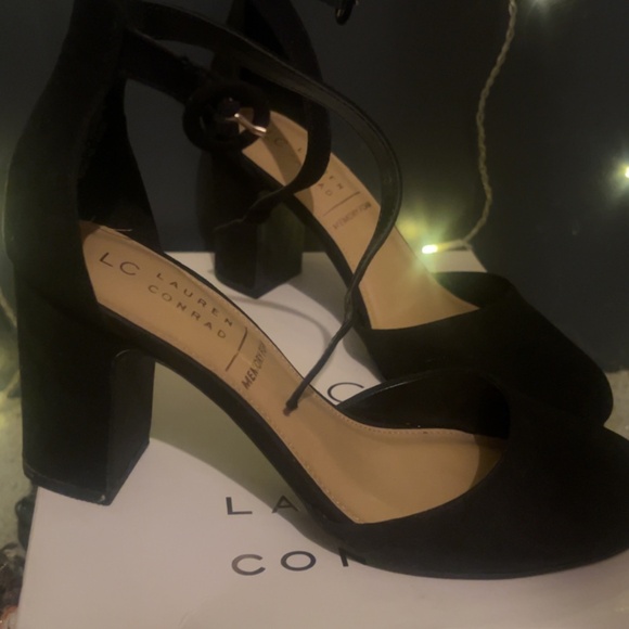 Lauren Conrad Black High Heels - Picture 2 of 3